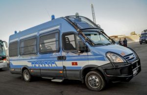 lotta-alle-rapine-questore-and-ldquo-ecco-sei-pattuglie-in-pi-and-ugrave-al-giorno-and-rdquo