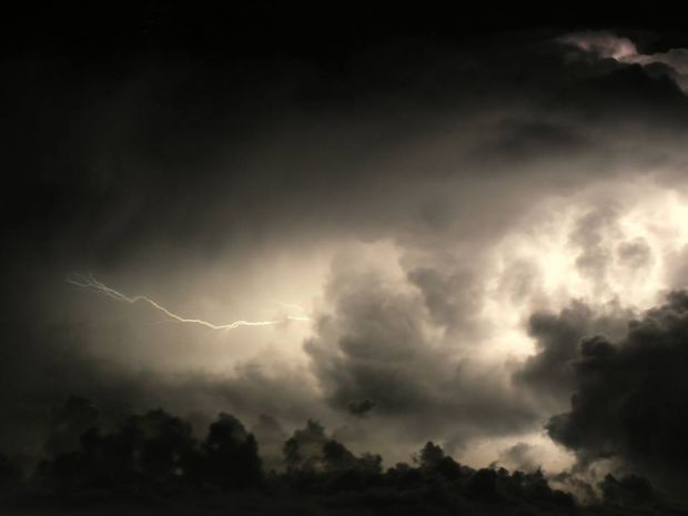 pioggia-fulmini-e-grandine-domani-allerta-rischio-idrogeologico-in-sardegna