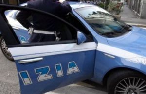 insultano-derubano-e-picchiano-una-donna-africana-arrestati-due-minori