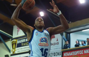 il-camerunense-kenneth-kadji-and-egrave-la-nuova-ala-della-dinamo-sassari