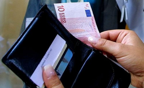 quartu-anziana-perde-busta-con-600-euro-uomo-la-trova-e-la-porta-al-commissariato