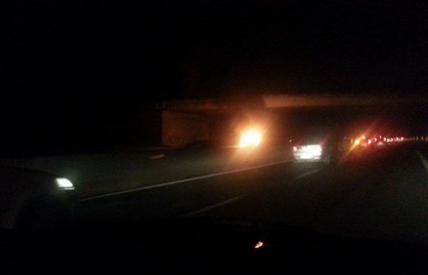 macchina-operatrice-in-fiamme-sulla-statale-131