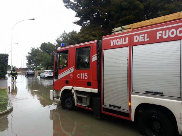 maltempo-crolla-abitazione-disabitata-a-jerzu