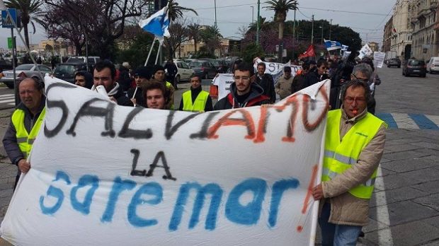 saremar-corteo-di-protesta-a-cagliari-contro-la-privatizzazione-video-foto