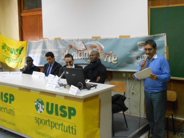 il-calciastorie-suazo-al-dettori-and-ldquo-lotta-alla-discriminazione-parte-della-scuole-and-rdquo