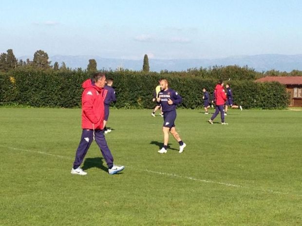 gli-ultras-ad-assemini-and-ldquo-onorate-la-maglia-and-rdquo-digos-in-azione