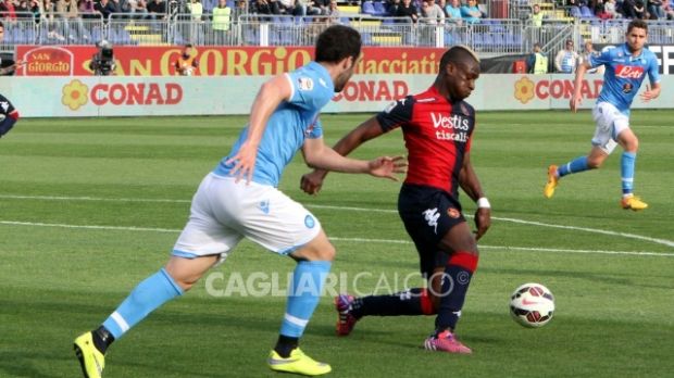 tris-del-napoli-al-sant-elia-rossobl-and-ugrave-in-agonia-verso-la-serie-b