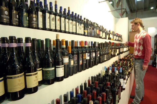 fiera-eccellenze-vini-e-oli-nello-stand-della-camera-di-commercio