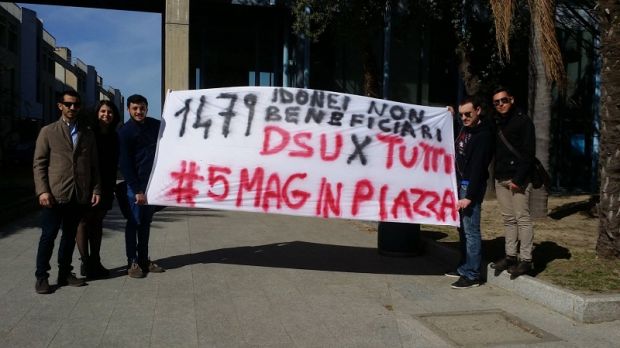 riforma-scuola-protesta-studenti-al-policlinico