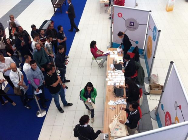 sardinian-job-mille-e-500-colloqui-di-lavoro-in-una-mattina