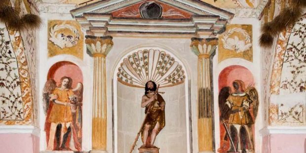 monumenti-aperti-boom-di-folla-per-i-misteriosi-and-ldquo-angeli-neri-and-rdquo