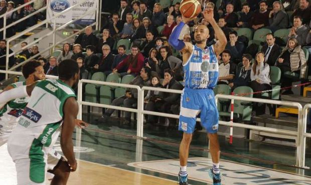 playoff-dinamo-vince-a-trento-ora-and-egrave-1-a-1