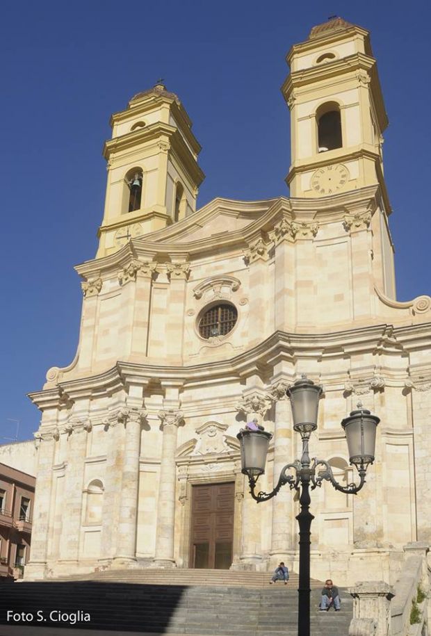Abbellire Stampace: il Comune dona i fiori ai residenti del rione abbellire-stampace-il-comune-dona-i-fiori-ai-residenti-del-rione