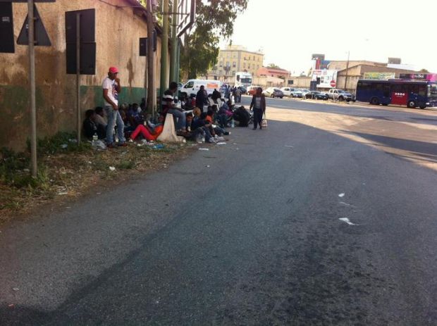 Migranti al porto di Cagliari migranti-al-porto-di-cagliari-pili-unidos-and-quot-e-sequestro-di-persona-and-quot