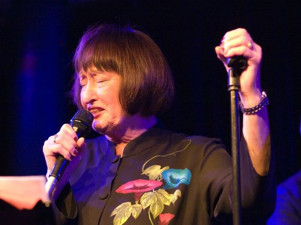 jordan-e-mozdzer-a-cala-gonone-jazz