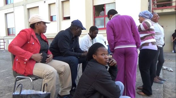 Profughi a Monastir profughi-a-monastir-scontro-pili-prefettura