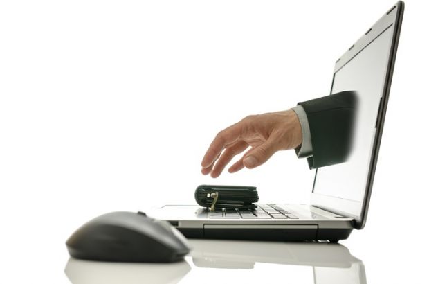 furto-di-identit-and-agrave-756-casi-in-sardegna