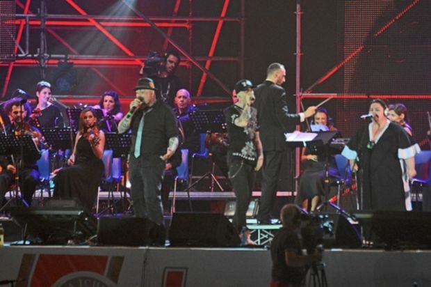 mondo-ichnusa-grande-folla-per-j-ax-e-fedez-a-oristano-oggi-caparezza