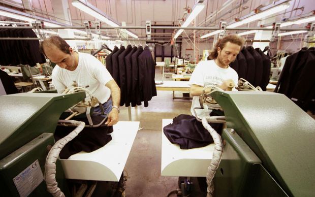 occupazione-in-sardegna-3-mila-400-nuove-assunzioni-nel-2015-boom-in-citt-and-agrave