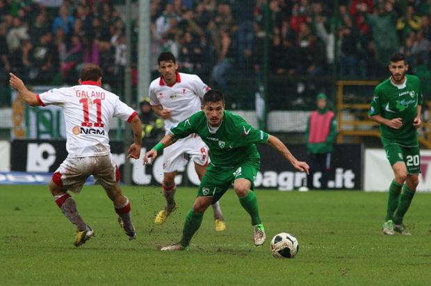 mercato-domani-arriva-pisacane-si-tratta-per-avenatti