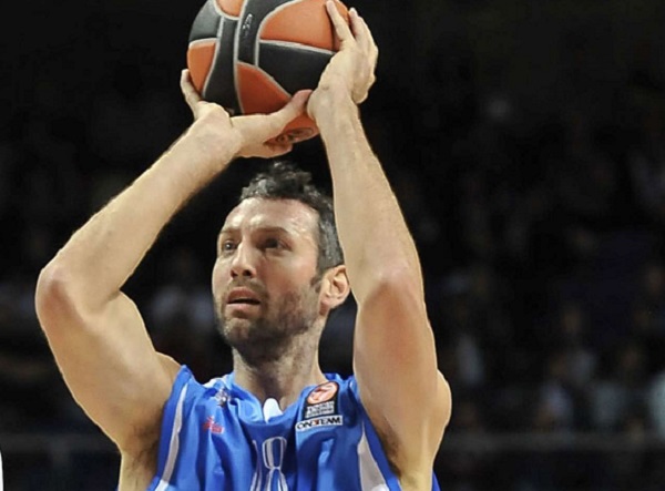 dinamo-dopo-9-anni-l-and-rsquo-addio-a-vanuzzo