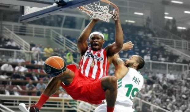 colpo-dinamo-ecco-petway