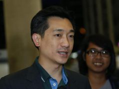 cessione-del-milan-berlusconi-e-bee-in-sardegna-insieme-nel-weekend