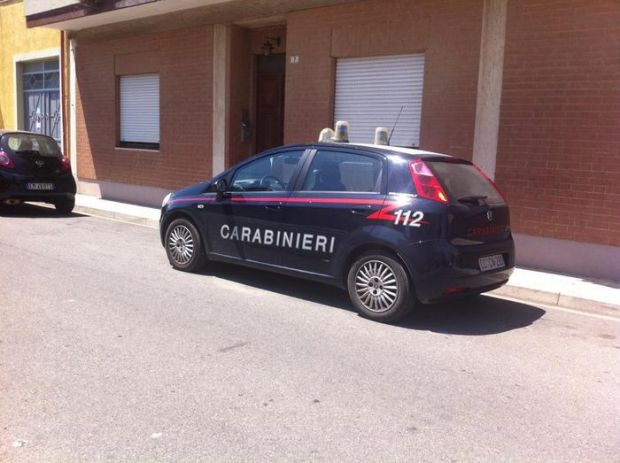 Santadi santadi-dipendente-di-un-market-rapinata-mentre-versa-incasso