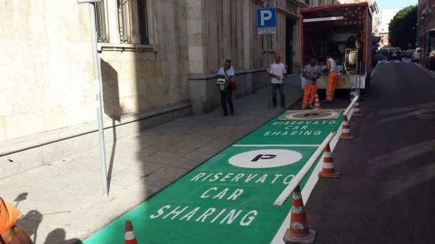 Car sharing car-sharing-pi-and-ugrave-auto-e-parcheggi-riservati-in-citt-and-agrave