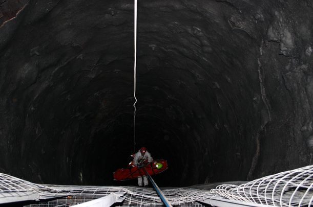 Minatori Olmedo bloccano i cancelli dell'azienda minatori-olmedo-bloccano-i-cancelli-dell-azienda