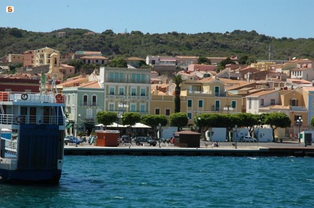 via-al-carloforte-music-festival-nell-isola-di-san-pietro-artisti-da-tutta-europa