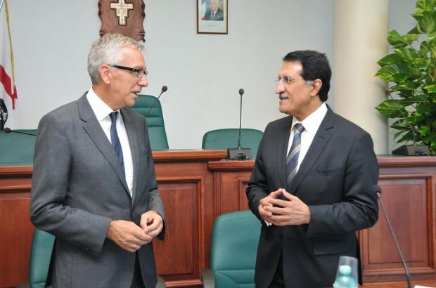 vertice-regione-qatar-sul-tavolo-il-futuro-della-costa-smeralda