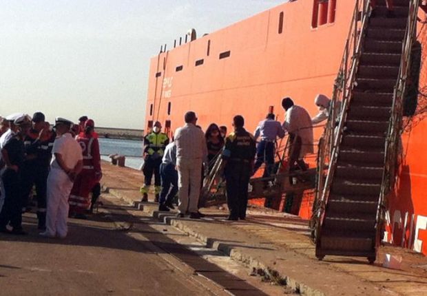 migranti-4-donne-morte-nella-calca-durante-rissa-nel-barcone-30-sospetti-casi-di-scabbia