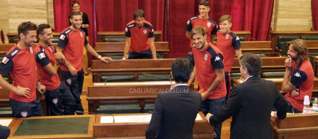 giulini-e-i-rossobl-and-ugrave-in-visita-da-zedda-il-punto-sullo-stadio