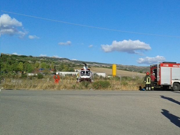 con-moto-contro-guard-rail-muore-austriaco-sulla-ss-125