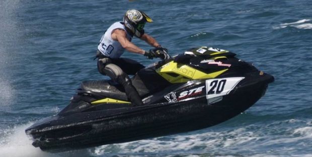 Moto d’acqua moto-d-and-rsquo-acqua-cagliaritano-schintu-primo-in-europa