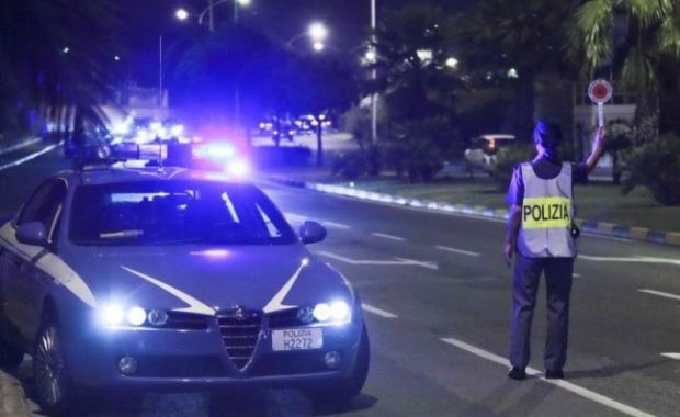 Automobilista contromano sulla Ss 131 automobilista-contromano-sulla-ss-131-bloccato-da-polizia