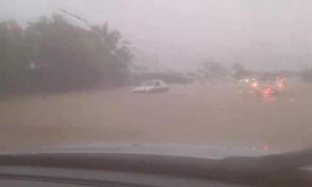 Acqua e fango acqua-e-fango-chiusa-la-sulcitana-e-torna-l-and-rsquo-incubo-alluvione-a-capoterra