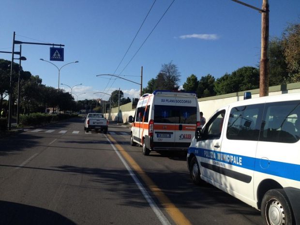 viale-poetto-16enne-travolto-sulle-strisce-pedonali-da-autocarro