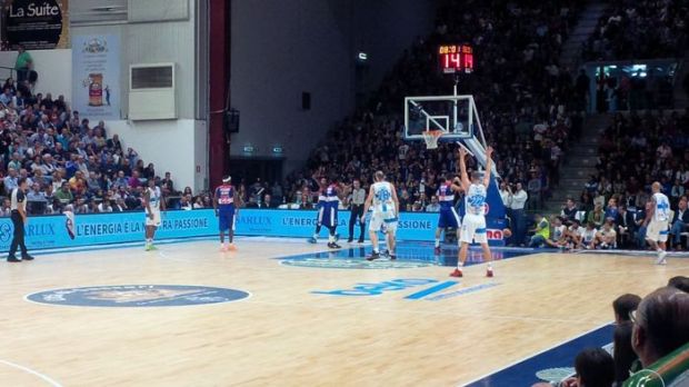 vince-brindisi-dinamo-ko-in-casa