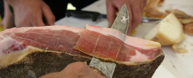 allarme-carni-and-ldquo-riguarda-hot-dog-stop-terrorismo-per-prodotti-sardi-and-rdquo