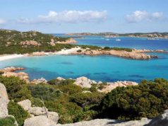 budelli-ecologisti-ai-proprietari-and-ldquo-scordatevi-il-cemento-and-rdquo