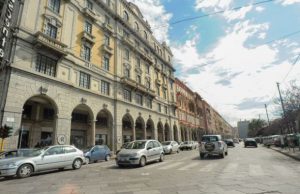 Cagliari, ragazza incinta tenta furto alla Rinascente via-roma-gi-and-ugrave-calcinacci-municipio-la-nuova-viabilit-and-agrave