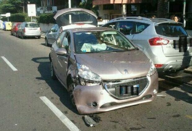 via-dell-and-rsquo-abbazia-testacoda-e-maxitamponamento-5-auto-coinvolte-e-2-feriti