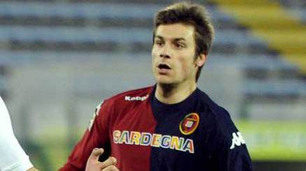 Entrata killer entrata-killer-dessena-via-in-ambulanza