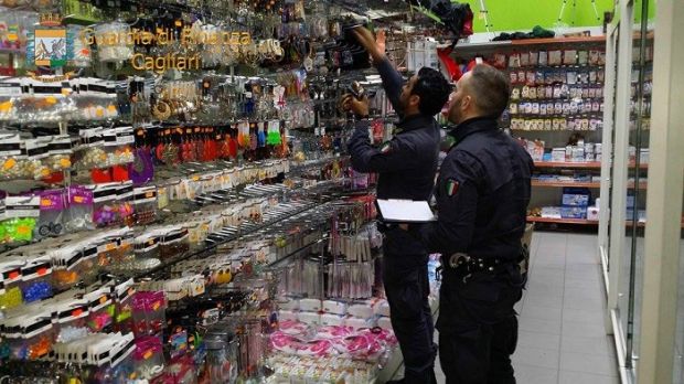 Sestu sestu-griffe-false-sequestrati-190-mila-prodotti