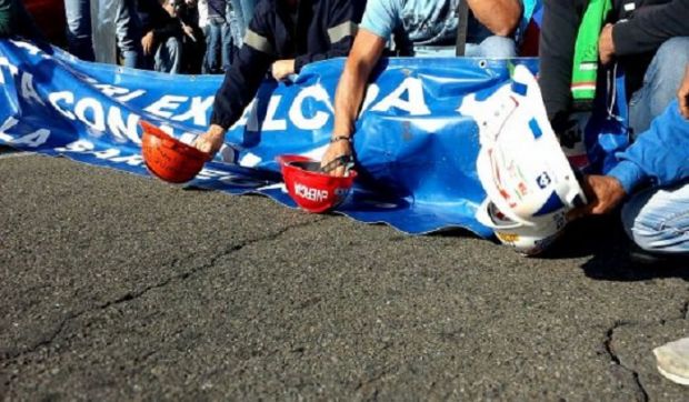 alcoa-nel-pomeriggio-lavoratori-in-consiglio-regionale