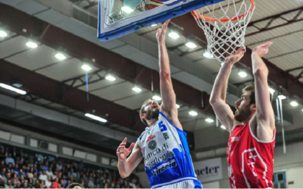 dinamo-e-pistoia-in-equilibrio-decide-haynes