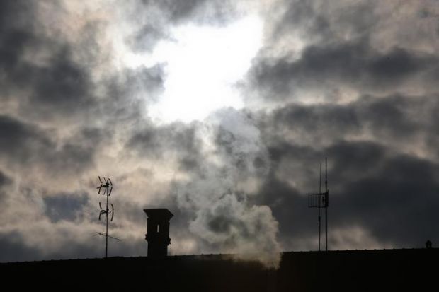 smog-riscaldamenti-a-gasolio-e-gpl-sotto-accusa-presto-nuove-centraline-a-cagliari