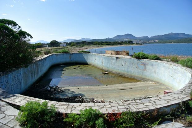 hotel-caprile-in-abbandono-comune-di-olbia-ordina-messa-in-sicurezza
